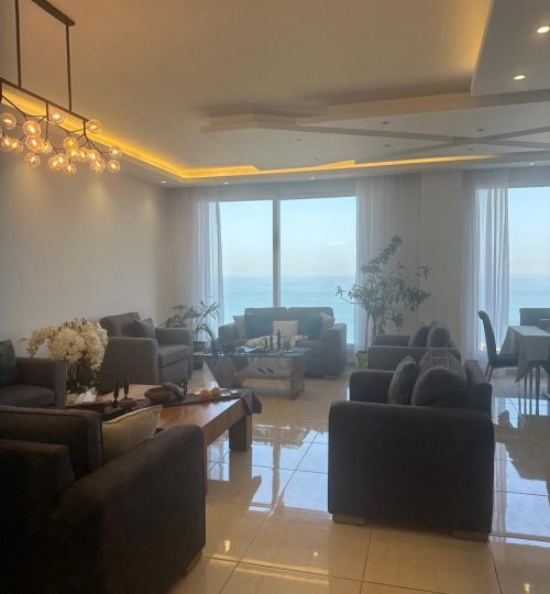 Luxury Apartment in Balamand with Scenic Views