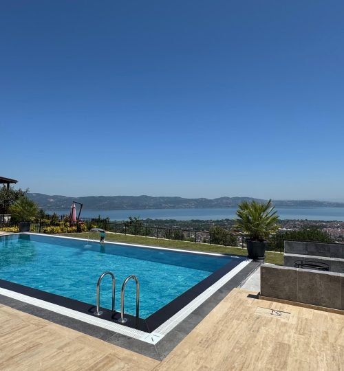 Modern Luxury Villa in Sapanca, Sakarya with Panoramic Lake Views
